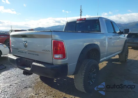 2016 Ram 2500 Laramie Power Wagon z USA, uszkodzony, nr VIN 3C6TR5FJ1GG134285